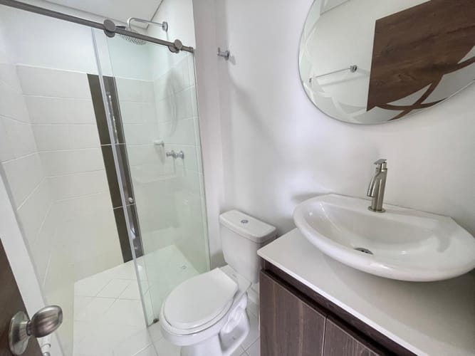 Apartamento de 2 alcobas en venta en Centro, Rionegro, 52 m² · foto 18 de 20