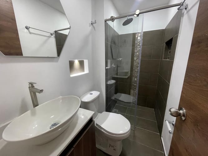 Apartamento de 2 alcobas en venta en Centro, Rionegro, 52 m² · foto 19 de 20