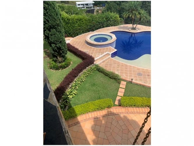 Casa de 5 alcobas en venta en Sabaneta Real, Sabaneta, 611 m² · foto 7 de 19