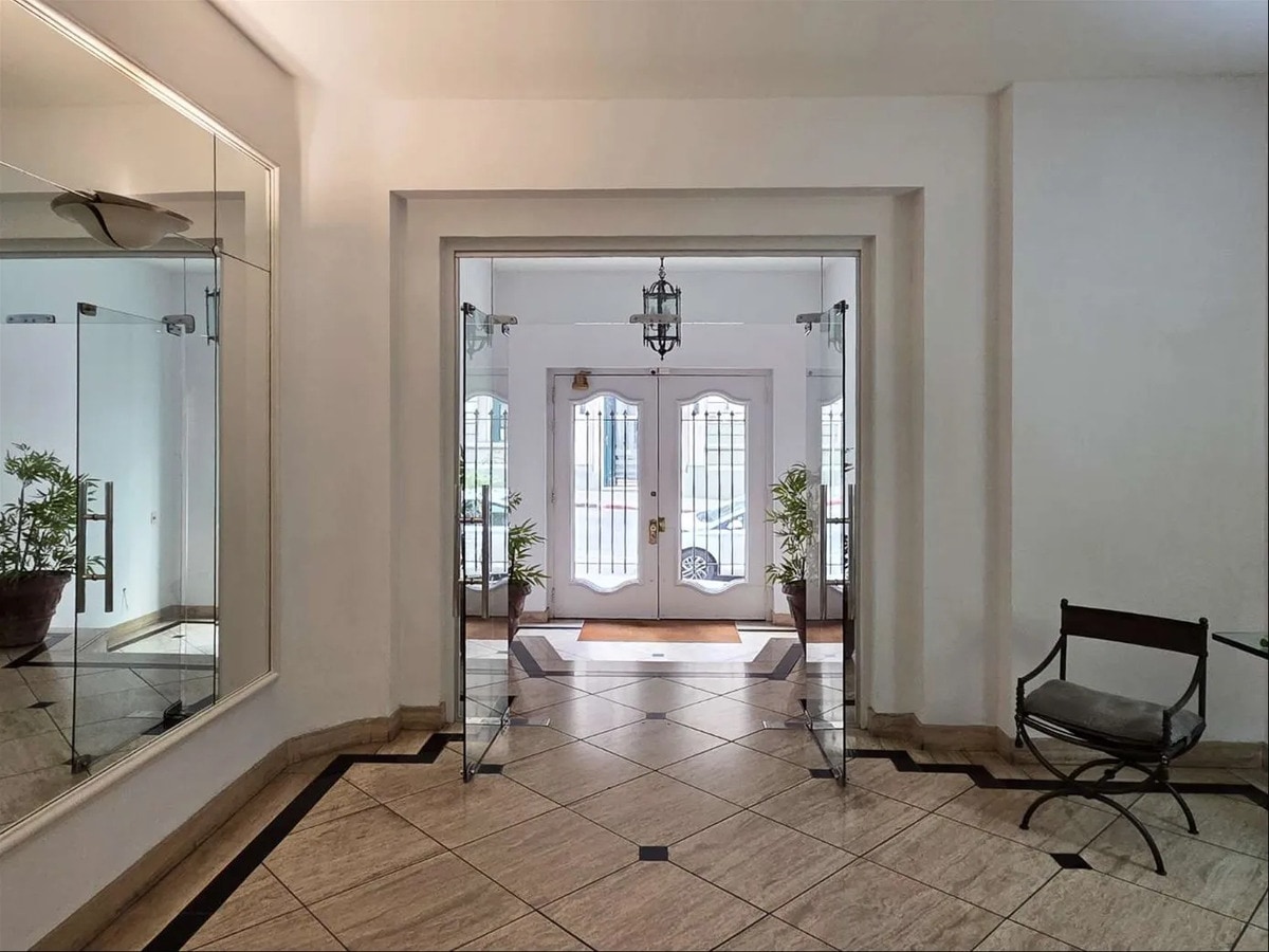 -alquiler - Apartamento Para Oficina - Centro - Plaza Fabini - · Foto 2