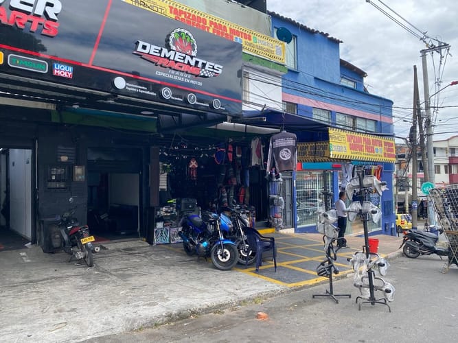 Casa de 3 alcobas en venta en El Carmen, Ibagué, 437 m² · foto 5 de 10