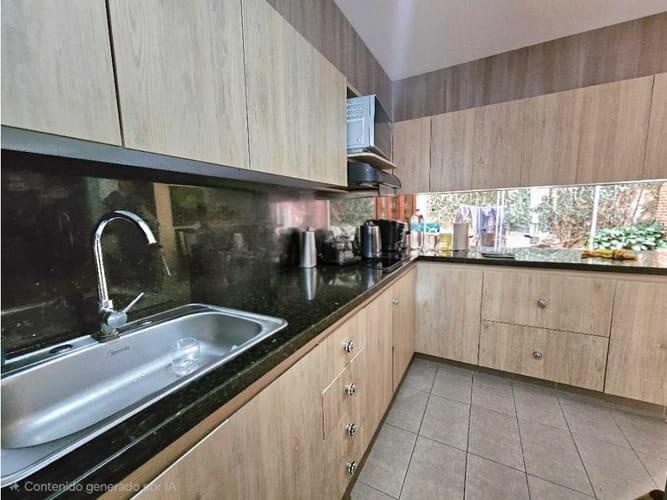 Casa de 3 alcobas en venta en El Diamante No. 2, Medellín, 150 m² · foto 6 de 19