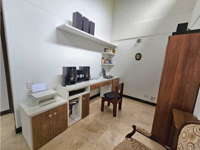 Casa de 3 alcobas en venta en El Diamante No. 2, Medellín, 150 m² · foto 10 de 19