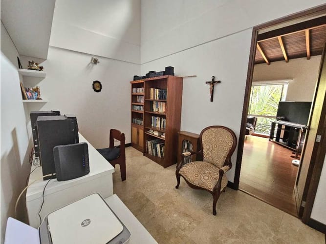 Casa de 3 alcobas en venta en El Diamante No. 2, Medellín, 150 m² · foto 12 de 19