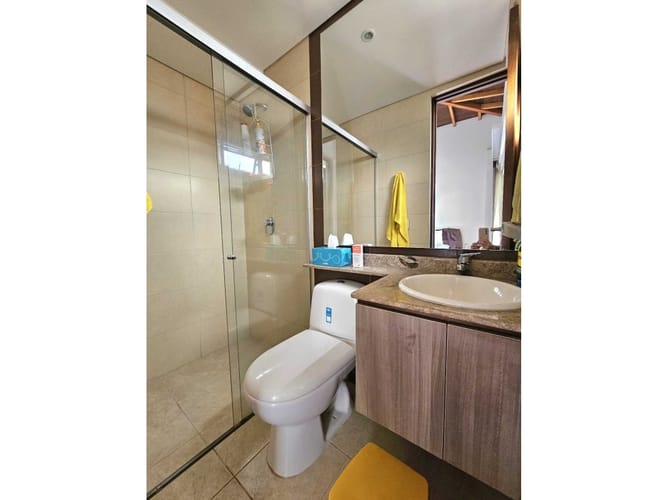 Casa de 3 alcobas en venta en El Diamante No. 2, Medellín, 150 m² · foto 18 de 19