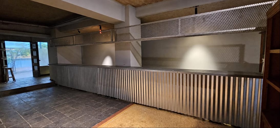 Local Comercial en Alquiler · Foto 4