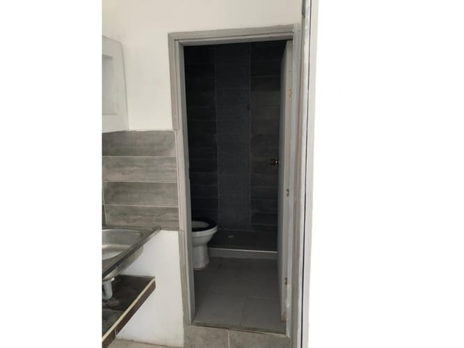 Casa de 7 alcobas en venta en Cr.Rincon 9472, Soledad, 180 m² · foto 18 de 20