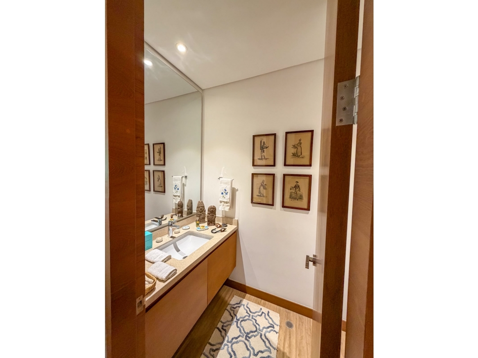 Apartamento en venta en Santa Barbara Alta, Bogotá · foto 17 de 23