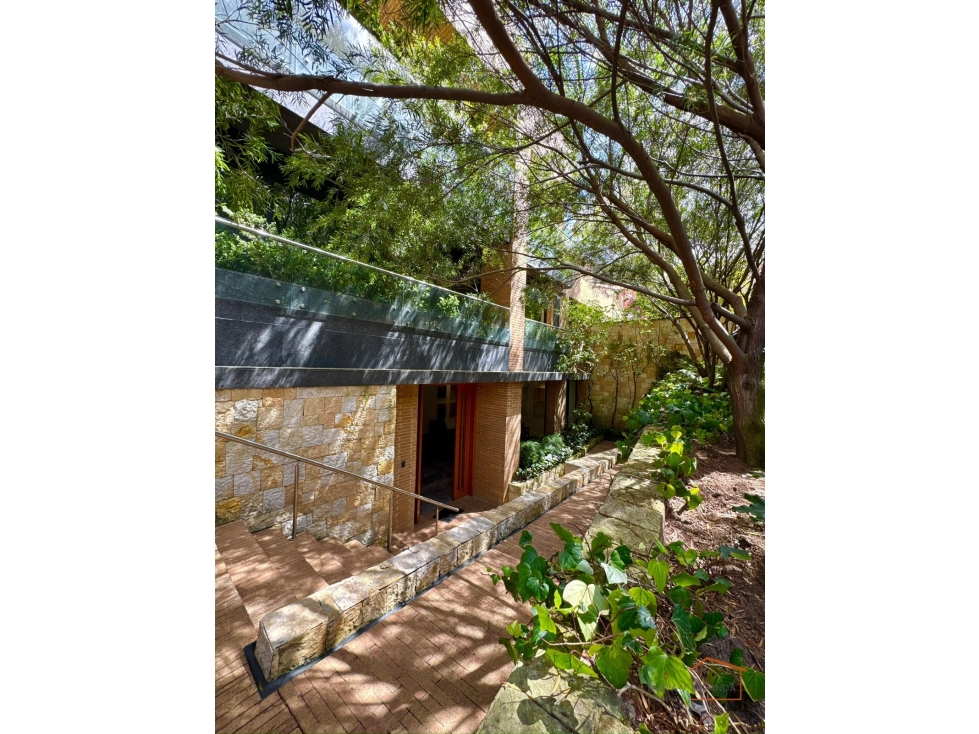 Apartamento en venta en Santa Barbara Alta, Bogotá · foto 23 de 23