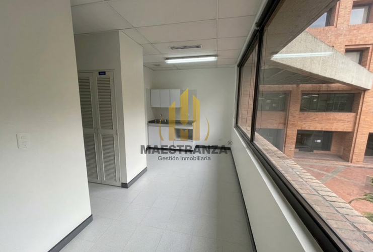 Local en arriendo en Florencia, Medellín, 325 m² · foto 5 de 10