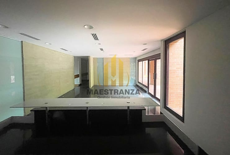 Local en arriendo en Florencia, Medellín, 325 m² · foto 6 de 10
