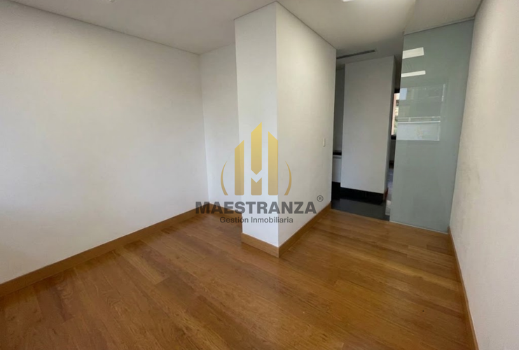 Local en arriendo en Florencia, Medellín, 325 m² · foto 8 de 10