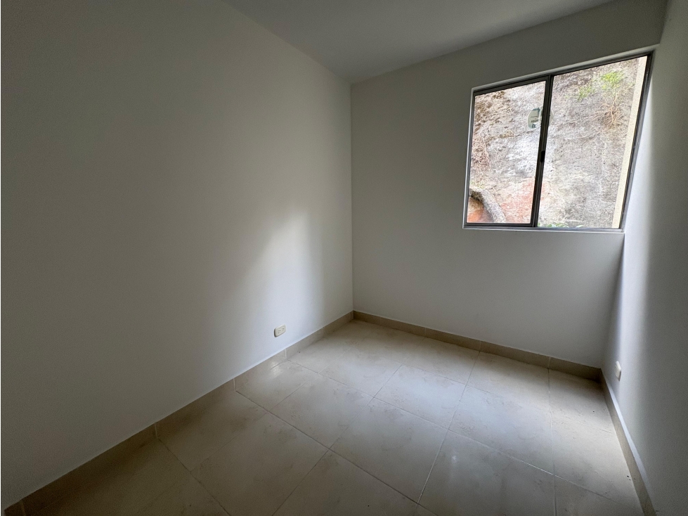 Apartamento en venta en Rodeo Alto, Medellín · foto 7 de 15