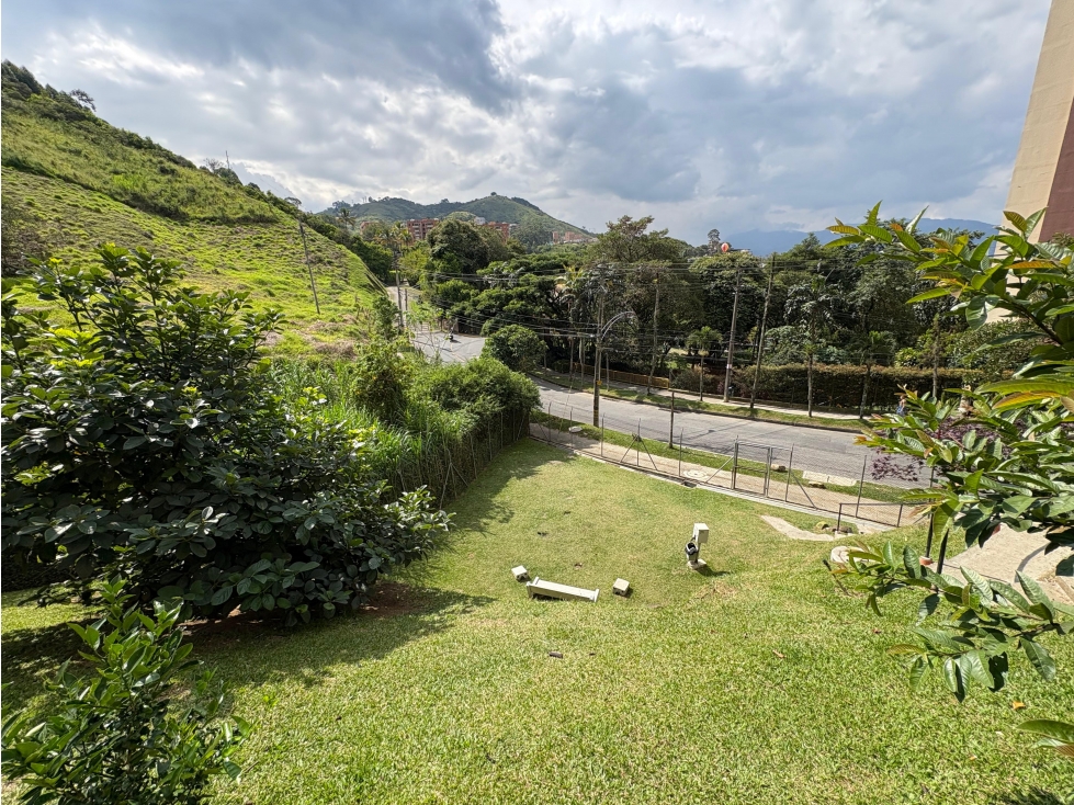Apartamento en venta en Rodeo Alto, Medellín · foto 13 de 15