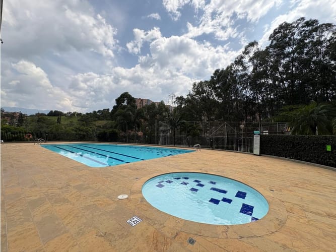 Apartamento de 2 alcobas en venta en El Rodeo, Medellín, 81 m² · foto 19 de 20
