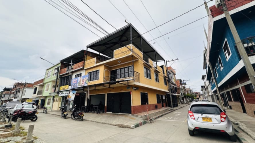 Casa de 8 alcobas en venta en Villagorgona, Candelaria, 252 m² · foto 9 de 21