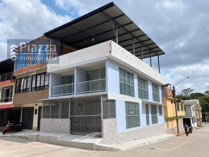 Casa de 5 alcobas en venta en Topacio, Ibagué, 170 m² · foto 9 de 24