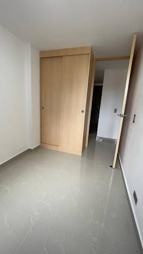 Apartamento de 3 alcobas en venta en La Candelaria, Medellín, 48 m² · foto 12 de 19