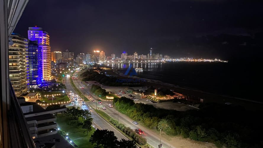 Apartamento en venta 3 Dormitorios Punta del Este