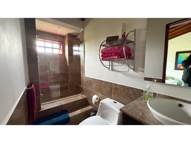 Finca en venta en Cuchillas De San Jose, Rionegro, 431 m² · foto 18 de 24