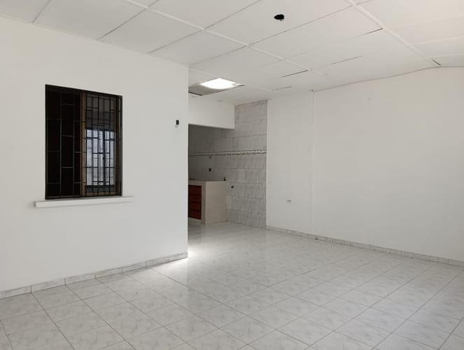 Oficina en arriendo en Centro, Montería, 48 m² · foto 6 de 12