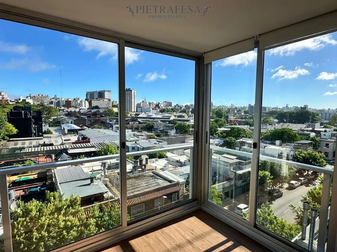 Apartamento en alquiler, 1 dormitorio, 1 baño, balcón, terraza, garaje. Tres Cruces. · Foto 5