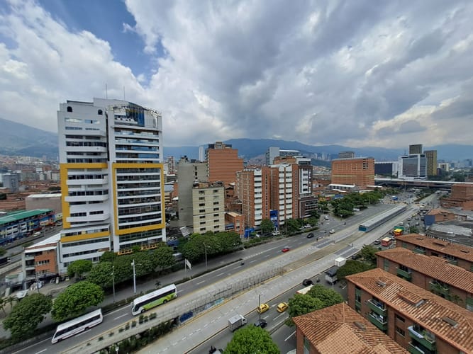Apartamento en venta en San Benito, Medellín · foto 6 de 21