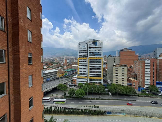 Apartamento en venta en San Benito, Medellín · foto 7 de 21