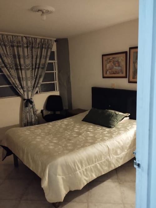 Casa de 5 alcobas en venta en Florida Nueva, Medellín, 156 m² · foto 8 de 16