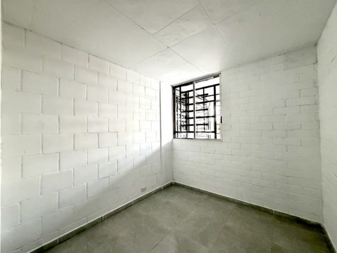 Casa de 4 alcobas en venta en Ub Tulipanes De La Italia I, Palmira, 120 m² · foto 11 de 21
