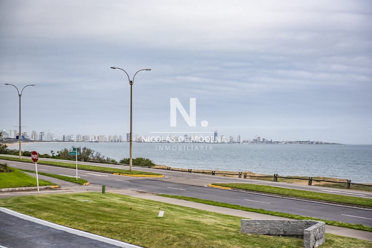 Foto 2 de 30