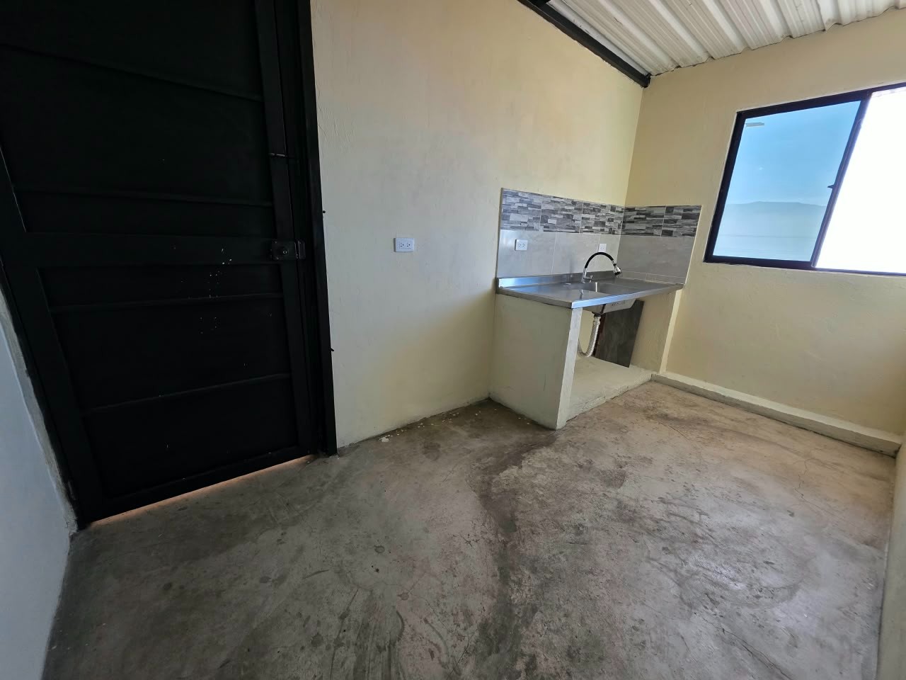 Apartaestudio en arriendo en Villa Sofia, Medellín · foto 2 de 11