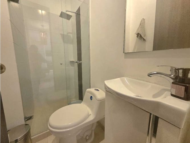 Apartamento de 1 alcoba en venta en Montessori, Envigado, 61 m² · foto 5 de 12