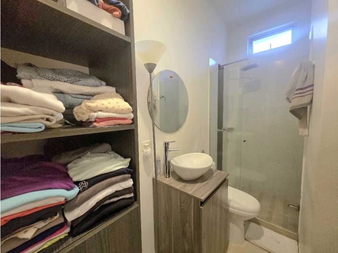 Apartamento de 1 alcoba en venta en Montessori, Envigado, 61 m² · foto 8 de 12