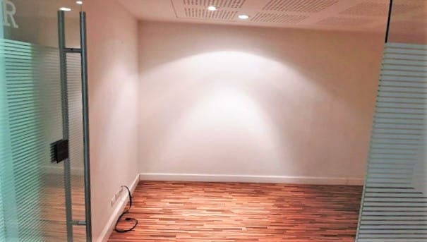 Oficina en arriendo en El Poblado, Medellín, 255 m² · foto 5 de 8