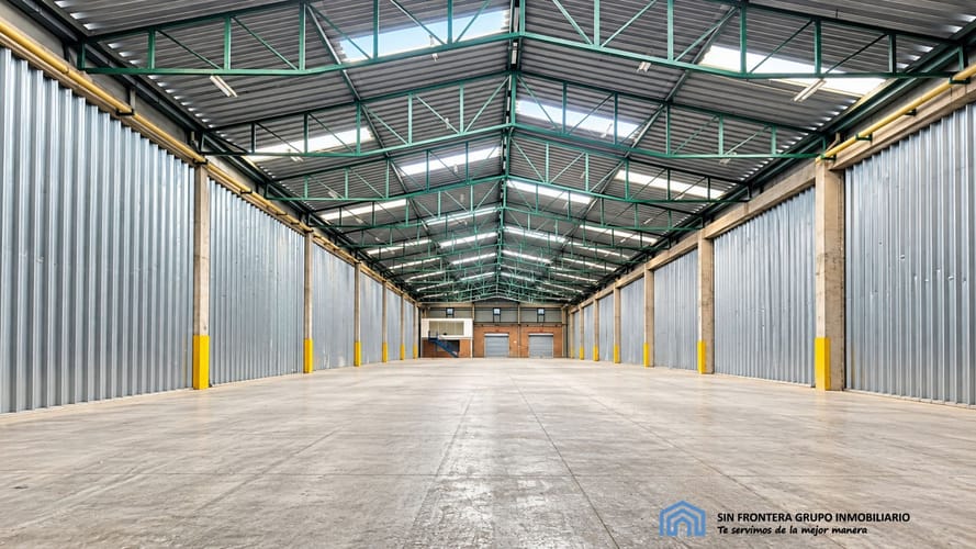 Bodega en arriendo en Ub El Trebol, Mosquera, 2100 m² · foto 7 de 8