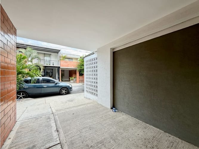 Casa de 4 alcobas en venta en Ub Tulipanes De La Italia Iii, Palmira, 120 m² · foto 2 de 19