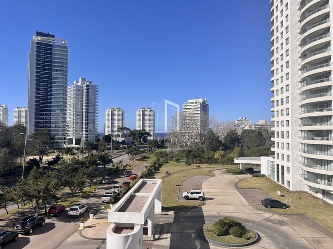 Apartamento alquiler anual Punta del este 3 dormitorios más dependencia Aidy grill · Photo 7