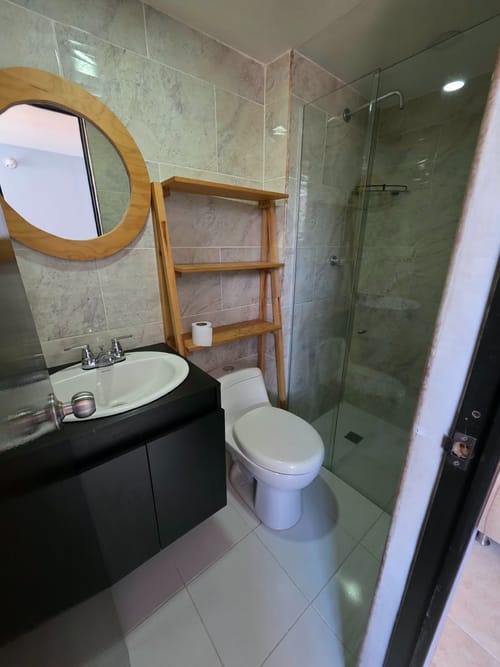 Apartamento de 3 alcobas en arriendo en Cabecera Urbana San Cristobal, Medellín, 45 m² · foto 21 de 24