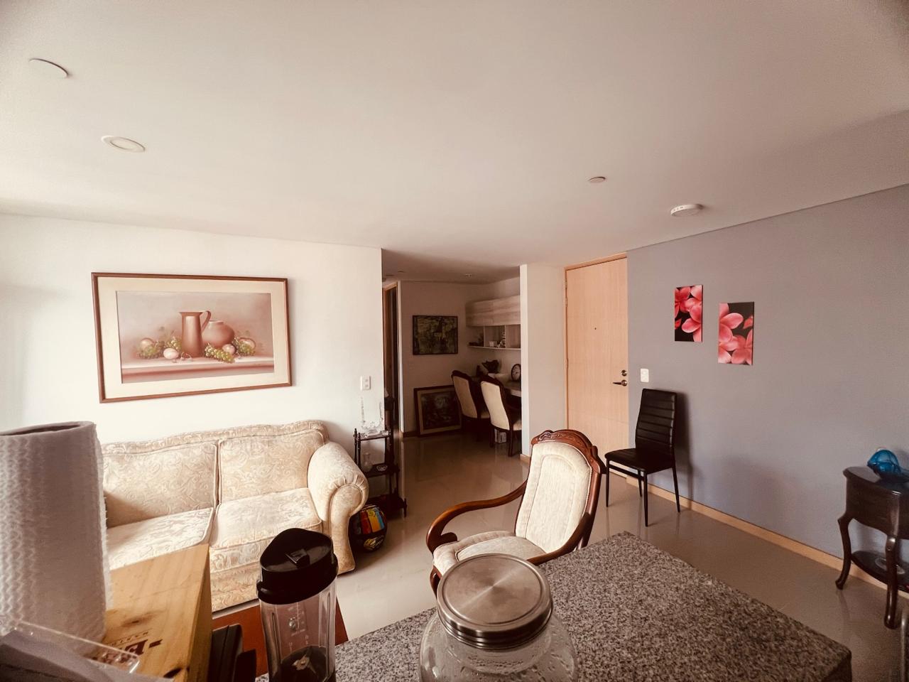 Apartamento en venta en Cumbres, Envigado · foto 3 de 9