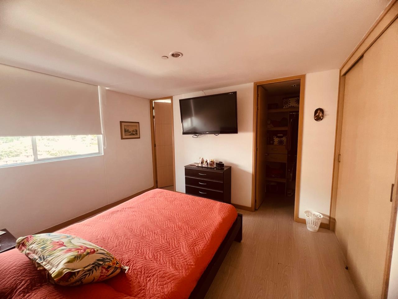 Apartamento en venta en Cumbres, Envigado · foto 6 de 9