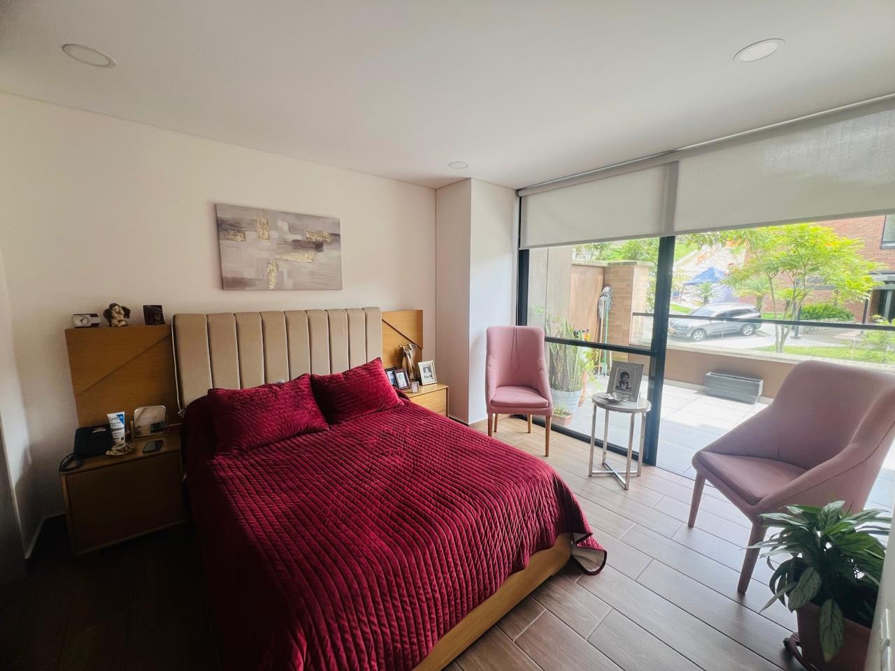 Apartamento en venta en Escobero, Envigado · foto 2 de 19