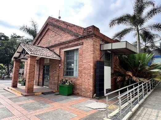 Local en venta en Chipichape, Cali, 232 m² · foto 3 de 5