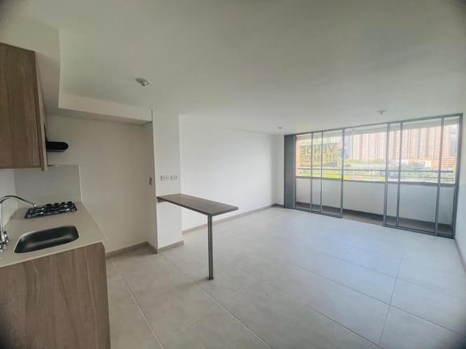 Apartamento de 2 alcobas en venta en Bucaros, Bello, 57 m² · foto 2 de 10