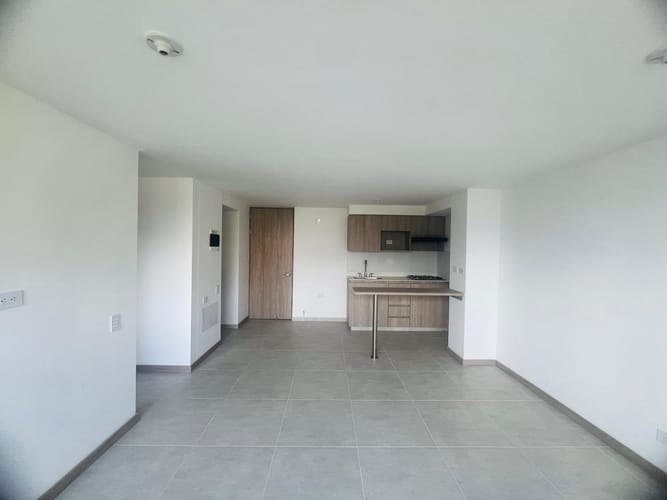 Apartamento de 2 alcobas en venta en Bucaros, Bello, 57 m² · foto 3 de 10