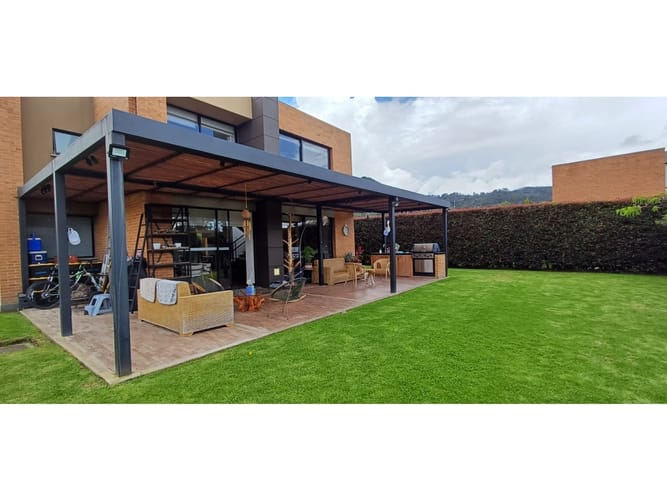 Casa de 3 alcobas en venta en Santa Isabel, La Calera, 260 m² · foto 5 de 24