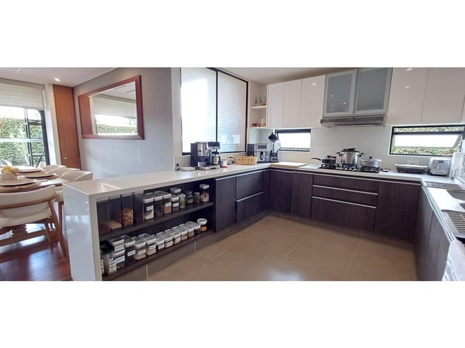 Casa de 3 alcobas en venta en Santa Isabel, La Calera, 260 m² · foto 16 de 24