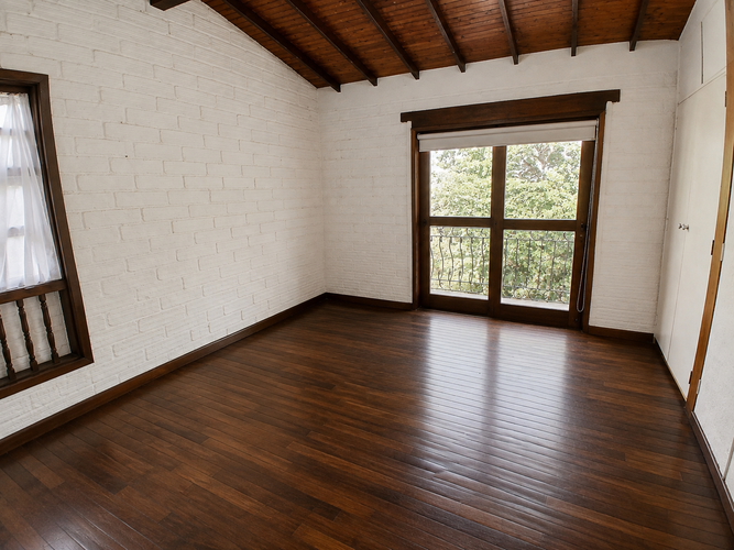 Local en venta en Las Lomas, Medellín, 250 m² · foto 2 de 10