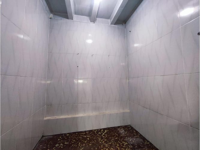 Local en venta en Toscana, Medellín, 90 m² · foto 8 de 12
