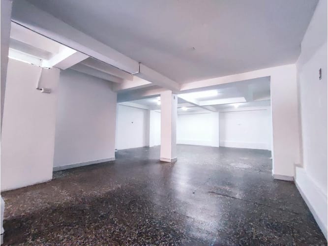 Local en venta en Toscana, Medellín, 90 m² · foto 11 de 12